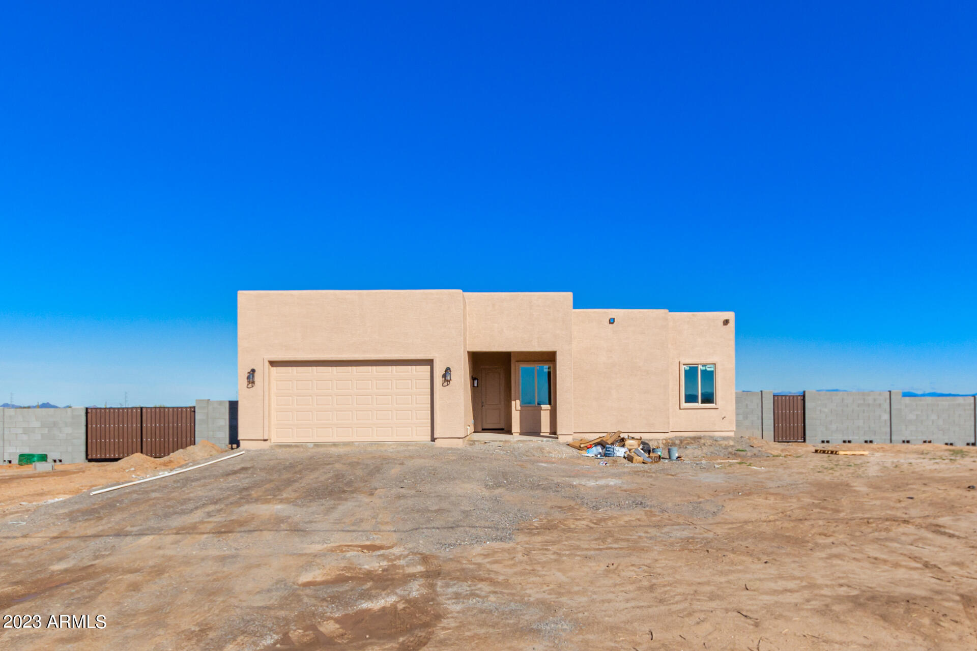 25202 West Montgomery Road Wittmann, AZ 85361 - Photo 4 of 50 Welcome home