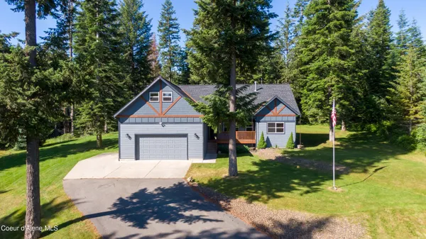 $845,000 | 19058 West Panther Rock Court, Post Falls, ID 83854