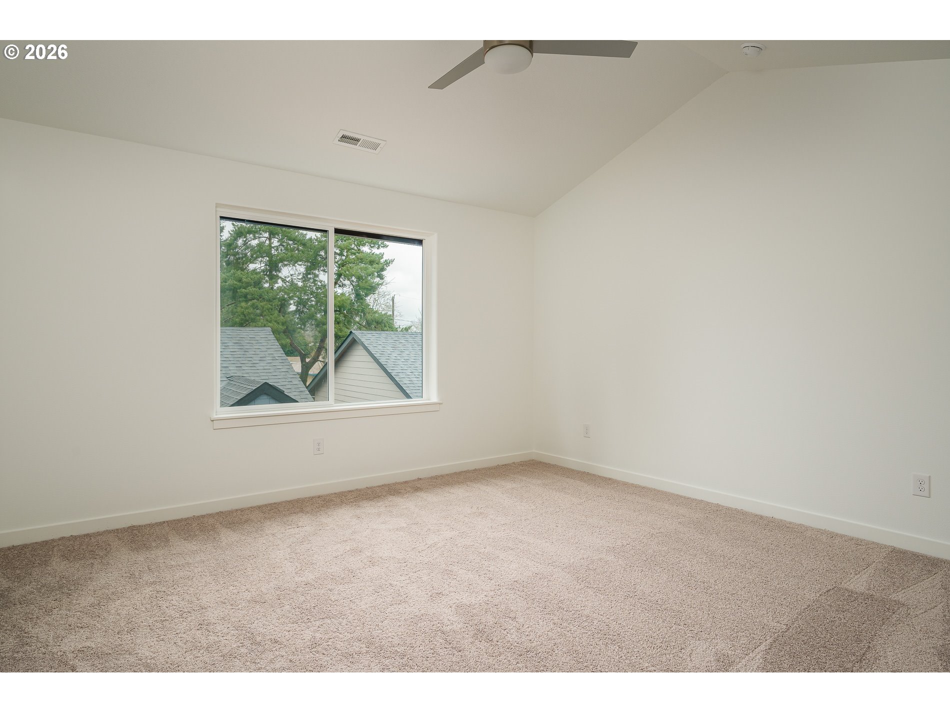 6225 Southeast Knapp Street, Unit A Portland, OR 97206 - Photo 16 of 32
