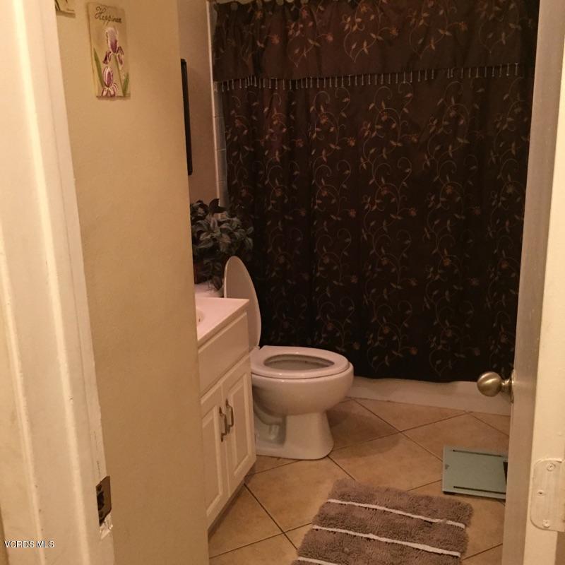 328 Brucker Road West Oxnard, CA 93033 - Photo 13 of 21 bathroom 1