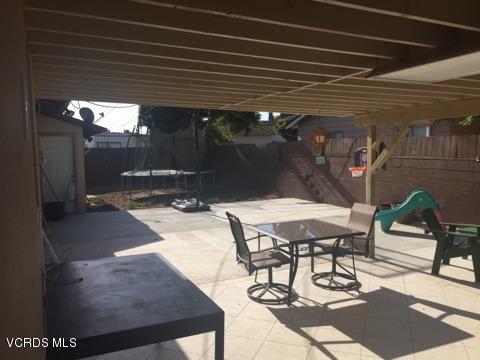 328 Brucker Road West Oxnard, CA 93033 - Photo 21 of 21 backyard