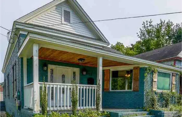 $2,700 | 23 East Brainerd Street, Pensacola, FL 32501