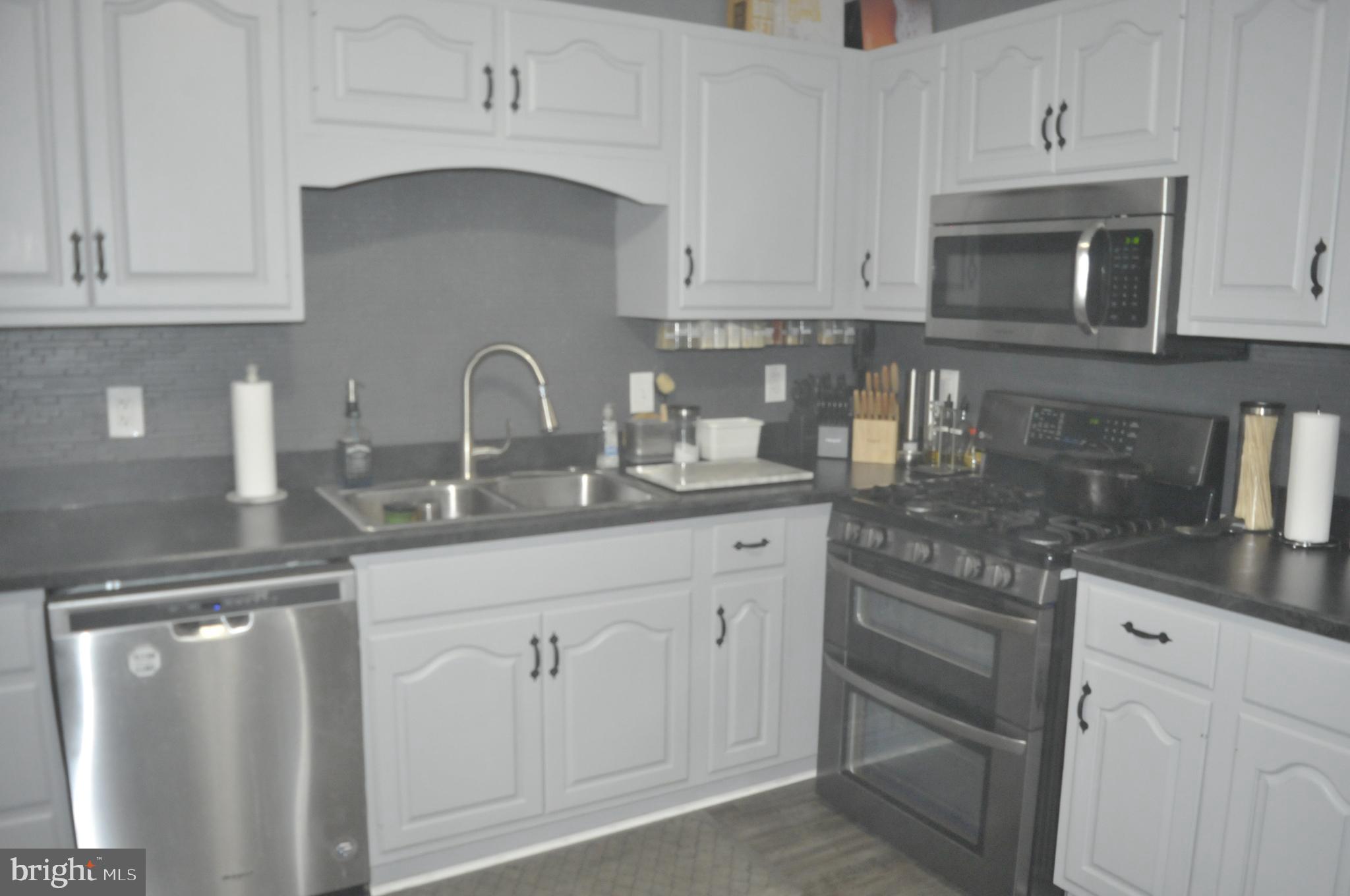 3632 Ridgeway Street Laureldale, PA 19605 - Photo 4 of 19
