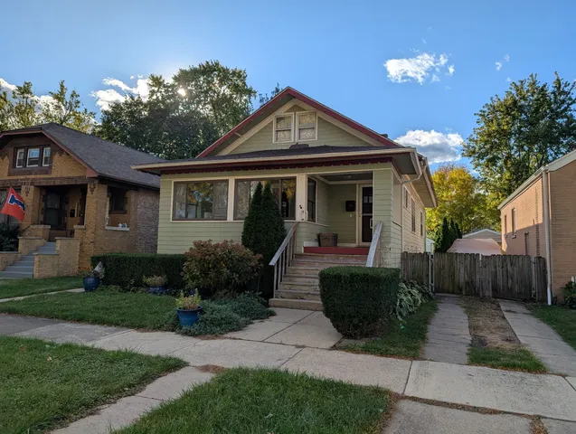 $309,000 | 4220 Arthur Avenue, Brookfield, IL 60513