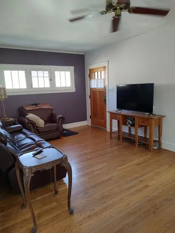 $309,000 | 4220 Arthur Avenue, Brookfield, IL 60513