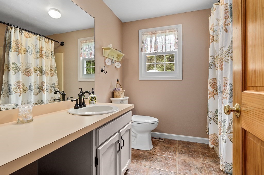 42 Triangle Circle Sandwich, MA 02563 - Photo 13 of 25 Gallery Image 13