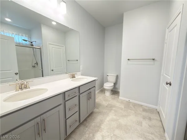 $2,700 | 3618 Tondela Lane, Henderson, NV 89044