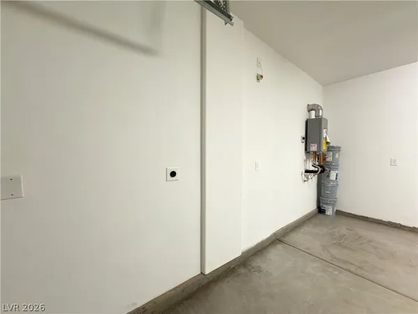 $2,700 | 3618 Tondela Lane, Henderson, NV 89044