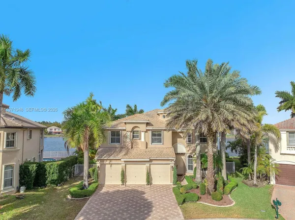 a view of a livingroom with a chandelier