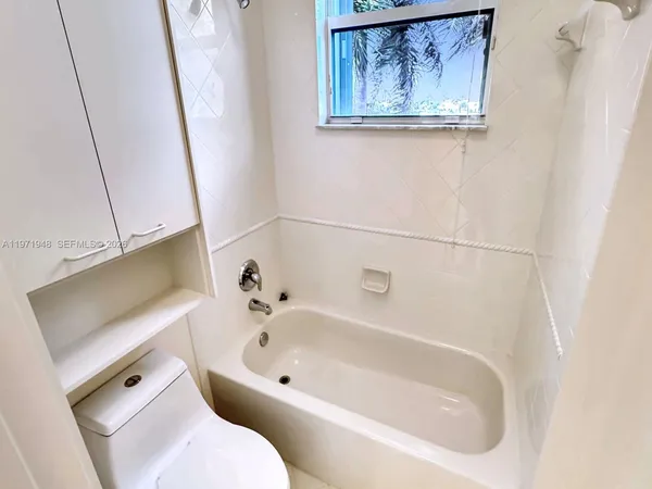 $7,500 | 5028 Southwest 170th Avenue, Miramar, FL 33027