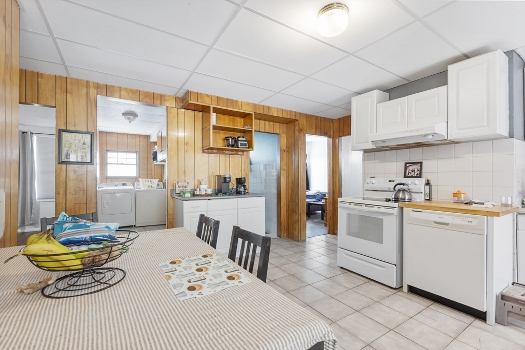 151 Providence Street Worcester, MA 01604 - Photo 18 of 33