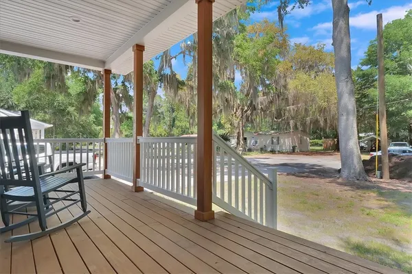 $1,500 | 1115 East Broad Street, Darien, GA 31305