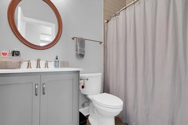 $1,500 | 1115 East Broad Street, Darien, GA 31305