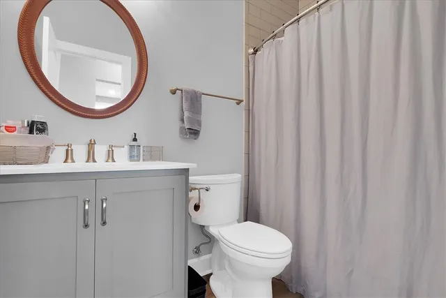 $1,500 | 1115 East Broad Street, Darien, GA 31305