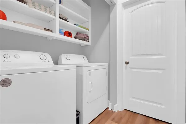 $1,500 | 1115 East Broad Street, Darien, GA 31305