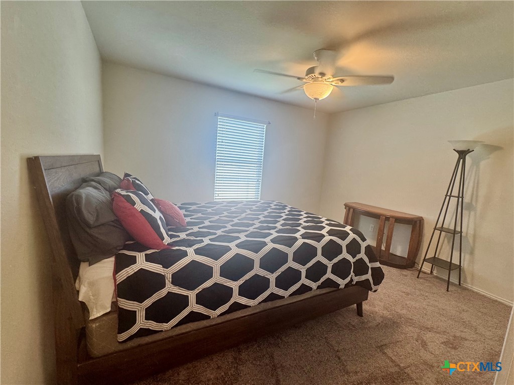 3101 Shawlands Road Killeen, TX 76542 - Photo 24 of 41 a bedroom with a bed and a window