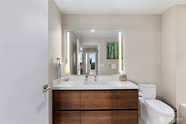 $6,250 | 188 Bellevue Way Northeast, Unit 1806, Bellevue, WA 98004