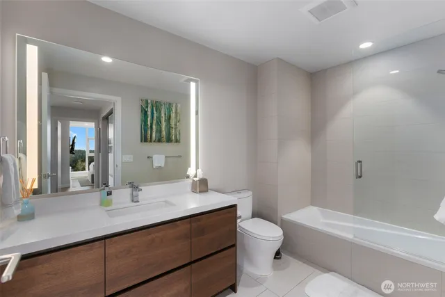 $6,250 | 188 Bellevue Way Northeast, Unit 1806, Bellevue, WA 98004