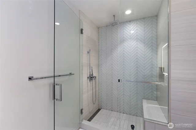 $6,250 | 188 Bellevue Way Northeast, Unit 1806, Bellevue, WA 98004