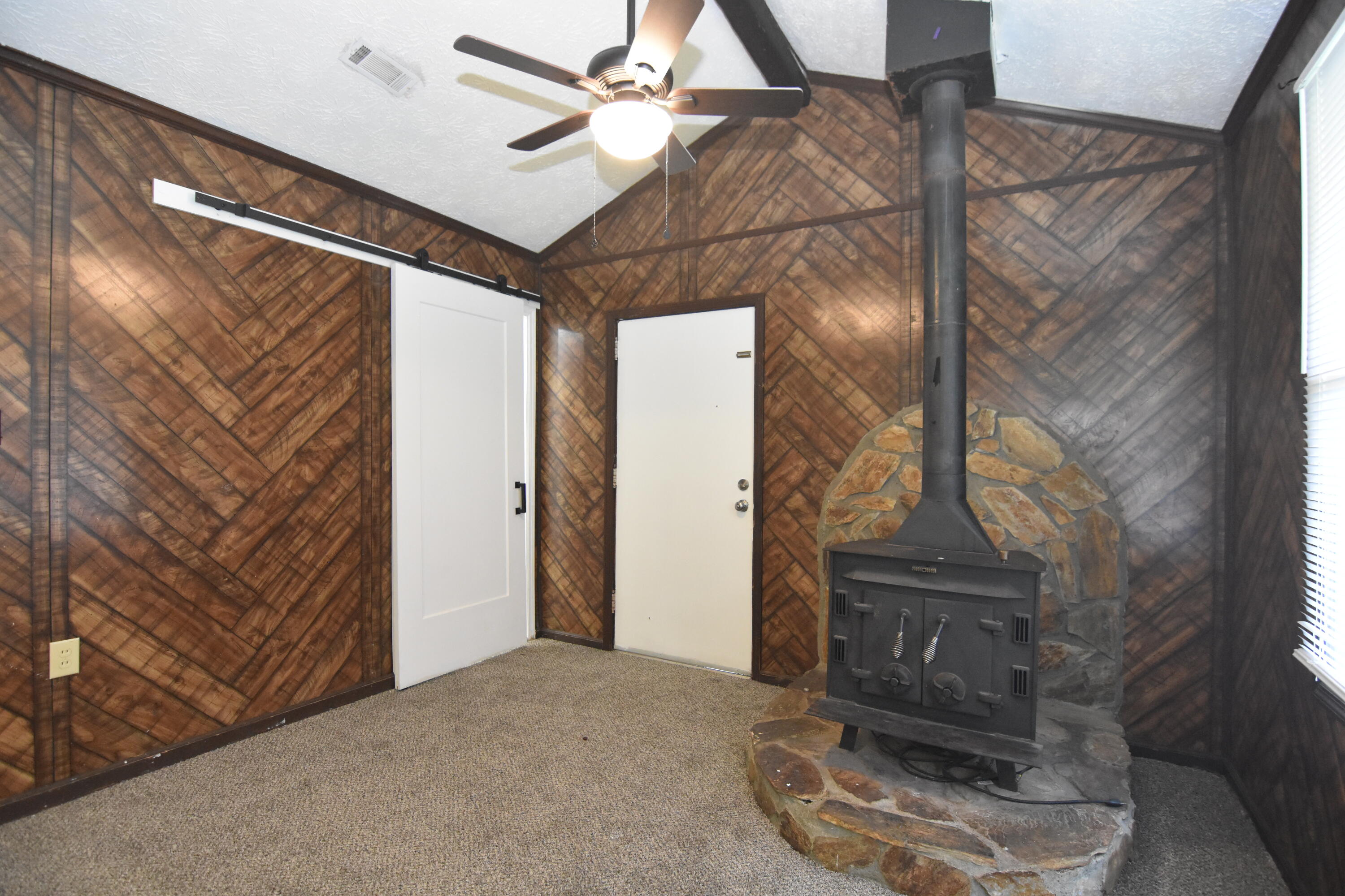 1224 George Street Northeast Aiken, SC 29801 - Photo 4 of 22