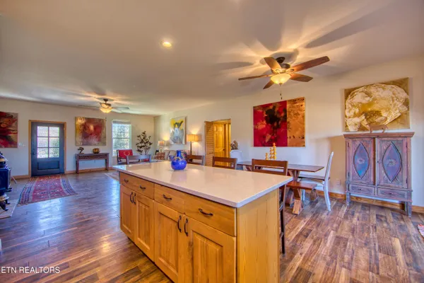 $659,000 | 642 Buck Ridge Road, Jamestown, TN 38556