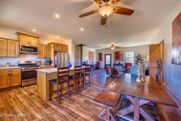 $659,000 | 642 Buck Ridge Road, Jamestown, TN 38556