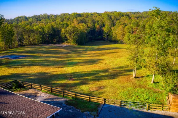 $659,000 | 642 Buck Ridge Road, Jamestown, TN 38556