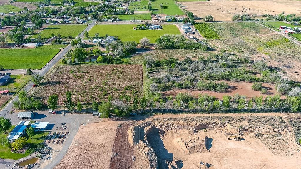 317 32 1/2 Road Grand Junction, CO 81503 - Photo 6 of 23 Gallery Image 6