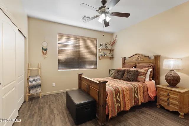 a view of terrace with city view