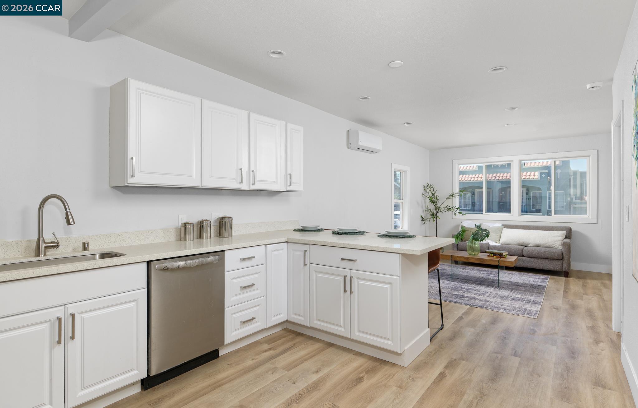 226 West 9th Street Pittsburg, CA 94565 - Photo 8 of 20