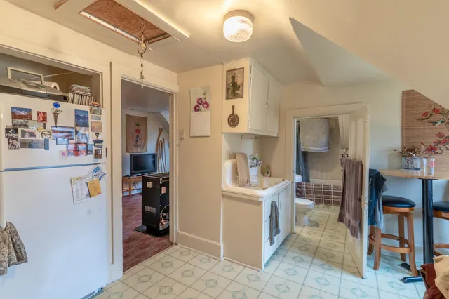 $229,900 | 324 South Roosevelt Street, Green Bay, WI 54301