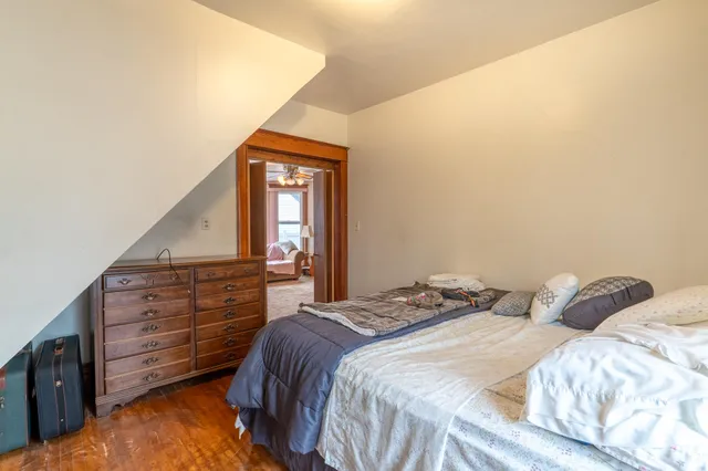 $229,900 | 324 South Roosevelt Street, Green Bay, WI 54301