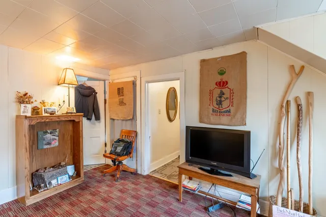 $229,900 | 324 South Roosevelt Street, Green Bay, WI 54301