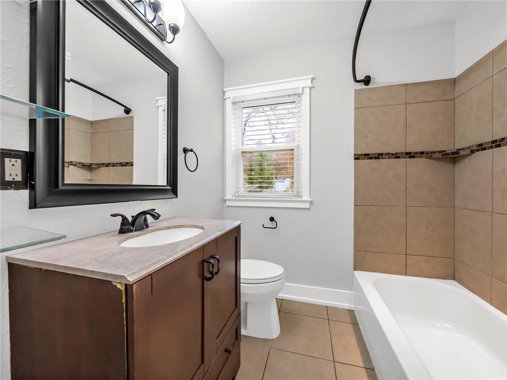 5700 Walmer Street Mission, KS 66202 - Photo 20 of 28