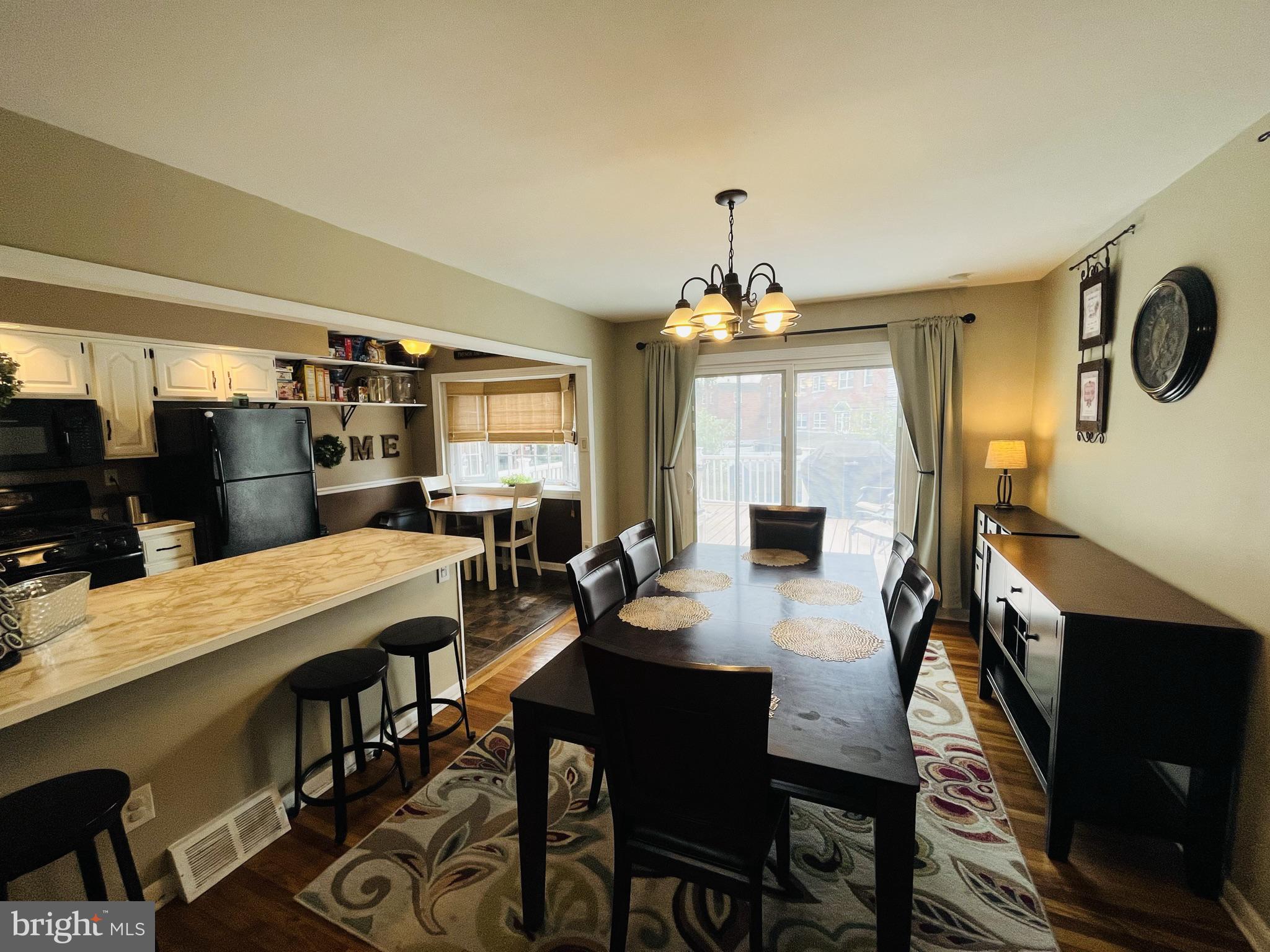 12426 Barbary Road Philadelphia, PA 19154 - Photo 6 of 20
