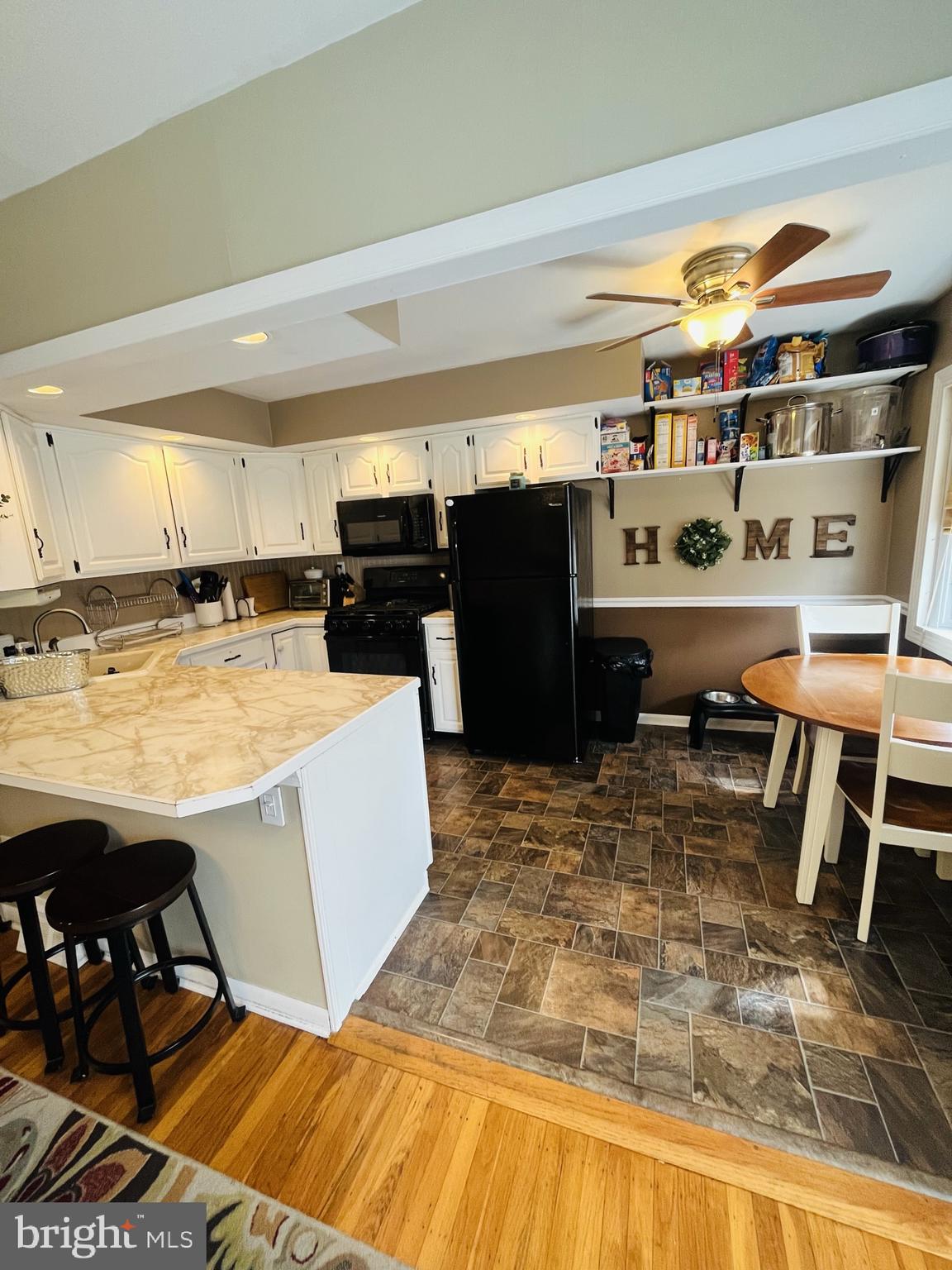 12426 Barbary Road Philadelphia, PA 19154 - Photo 7 of 20