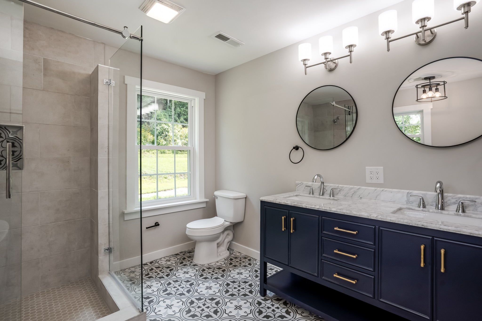 4048 Skelley Road Santa Fe, TN 38482 - Photo 19 of 43 a bathroom with a toilet a sink and a mirror