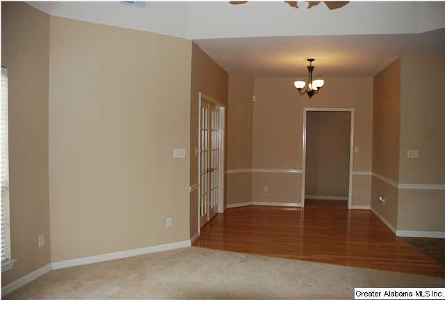 201 Queens Gate Alabaster, AL 35114 - Photo 5 of 22