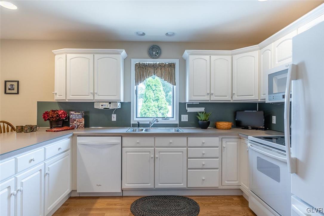 4527 Stole Road Emmaus, PA 18049 - Photo 9 of 18 Gallery Image 9