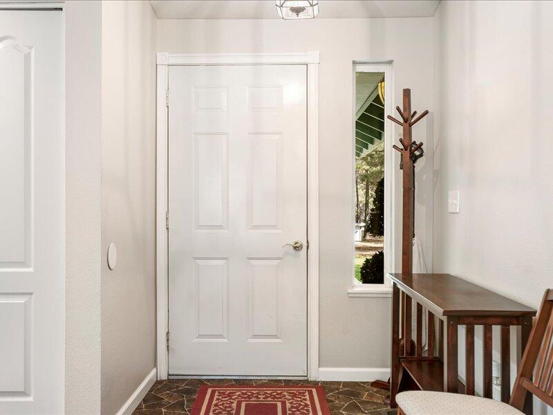 03-Entry