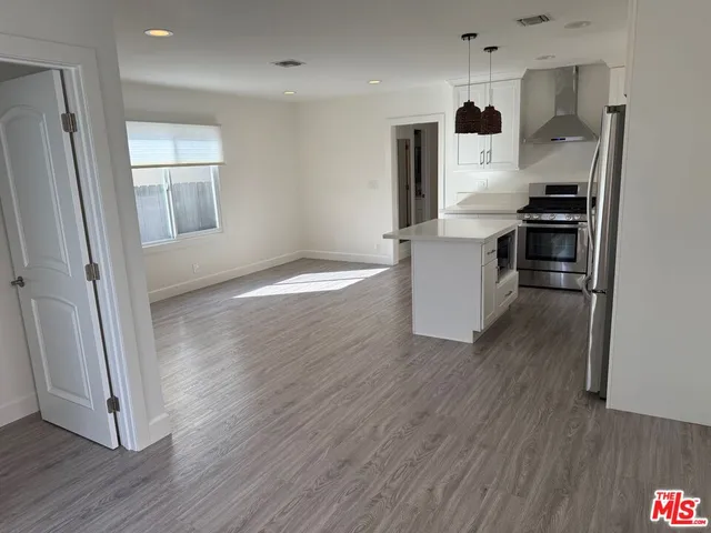 $5,795 | 907 Burrell Street, Marina del Rey, CA 90292
