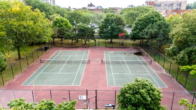 $64,900 | 7363 South South Shore Drive, Unit 409, Chicago, IL 60649