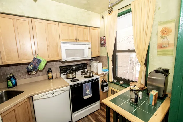 $64,900 | 7363 South South Shore Drive, Unit 409, Chicago, IL 60649