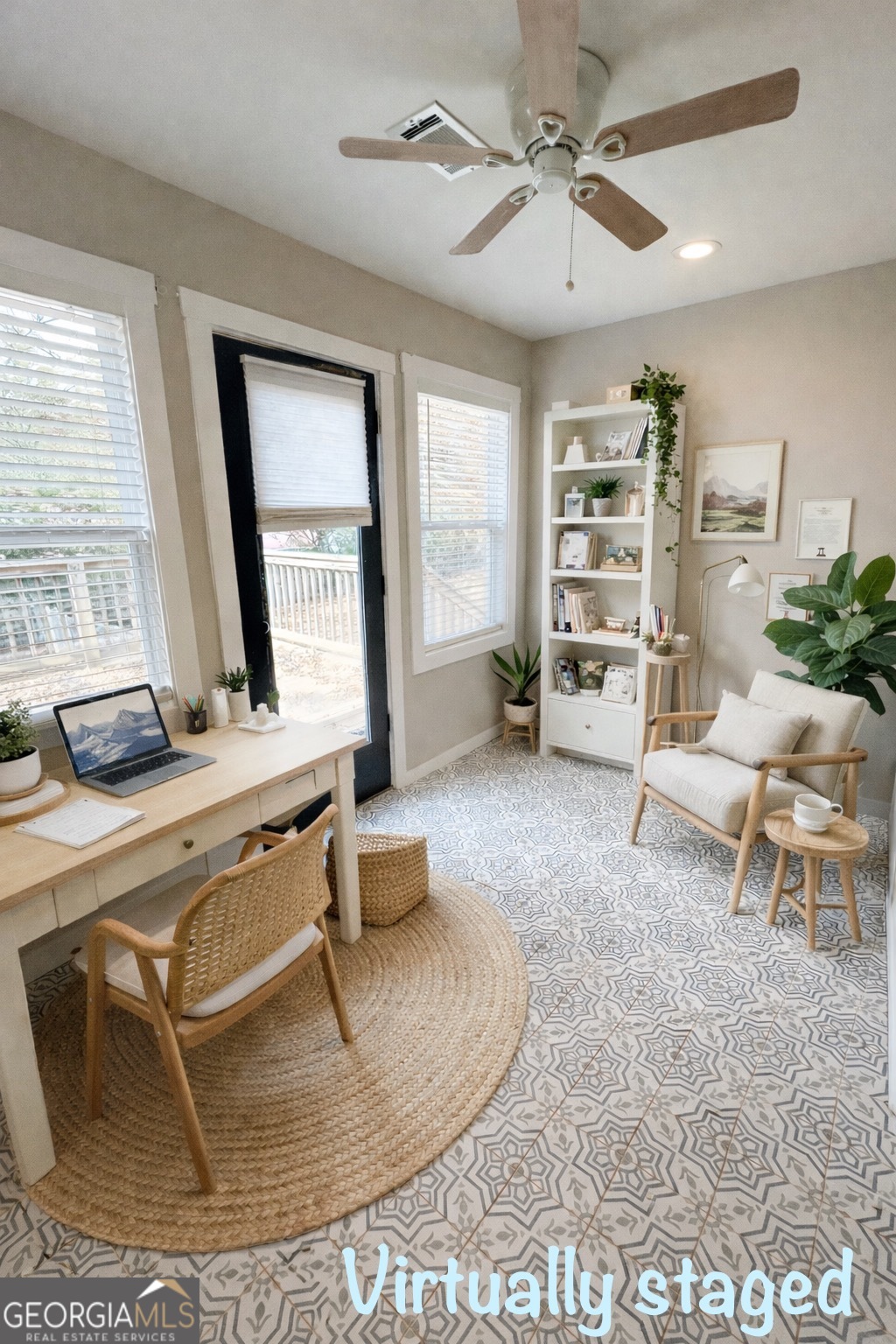 117 Marchman Street Bremen, GA 30110 - Photo 33 of 38 a living room with furniture and a large window