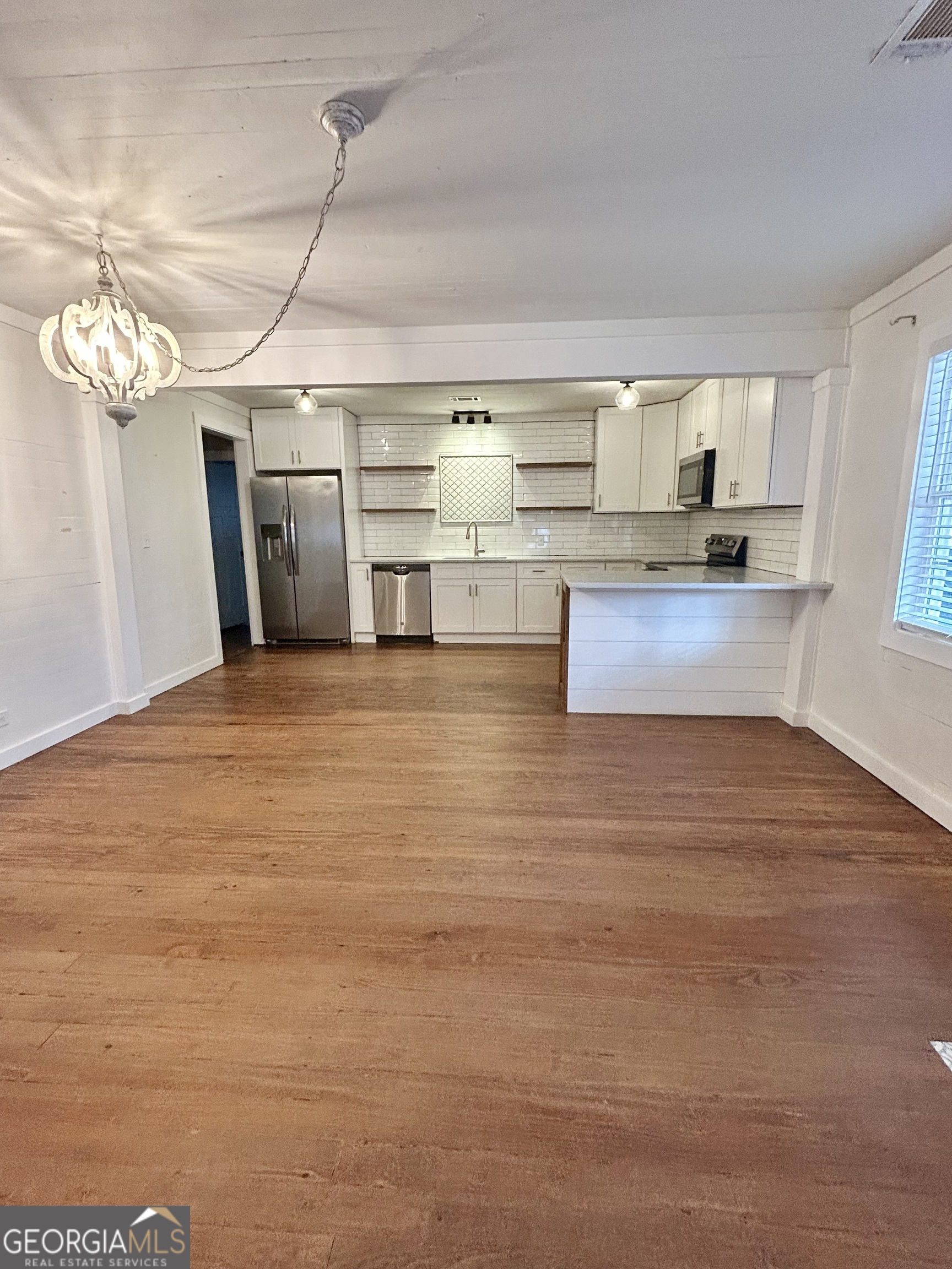 117 Marchman Street Bremen, GA 30110 - Photo 5 of 38 a view of a kitchen with a sink