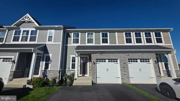 $3,300 | 252 Chase Drive, Downingtown, PA 19335