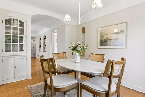 $549,900 | 3809 Kipling Avenue, St. Louis Park, MN 55416