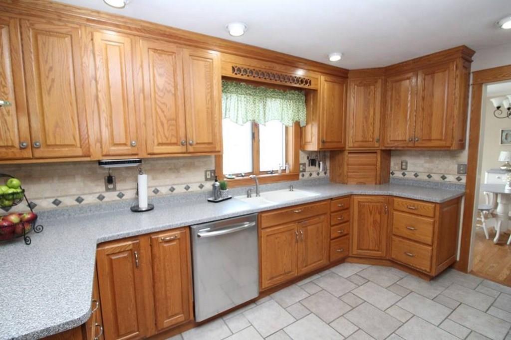 60 Crestmont Road Bangor, ME 04401 - Photo 8 of 35 Photo