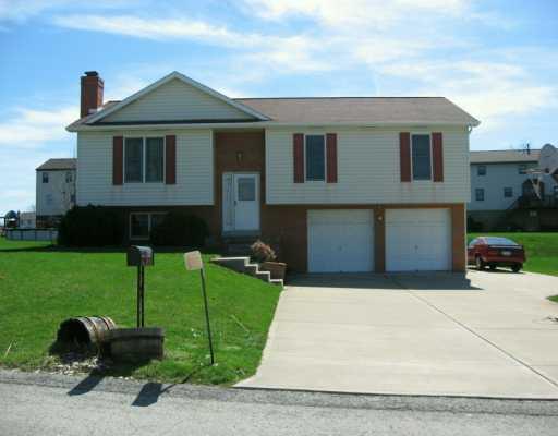 320 Rizzi Drive Irwin, PA 15642 - Photo 1 of 7 Exterior Front.
