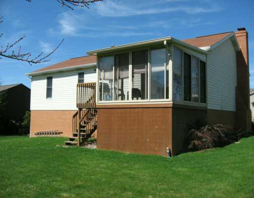 320 Rizzi Drive Irwin, PA 15642 - Photo 2 of 7 Patio/Deck.